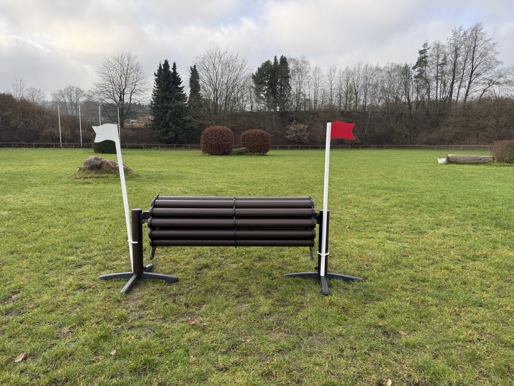 IMG_8203-scaled Gelände-Hindernisse