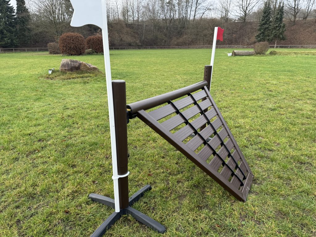 IMG_8209-scaled Gelände-Hindernisse