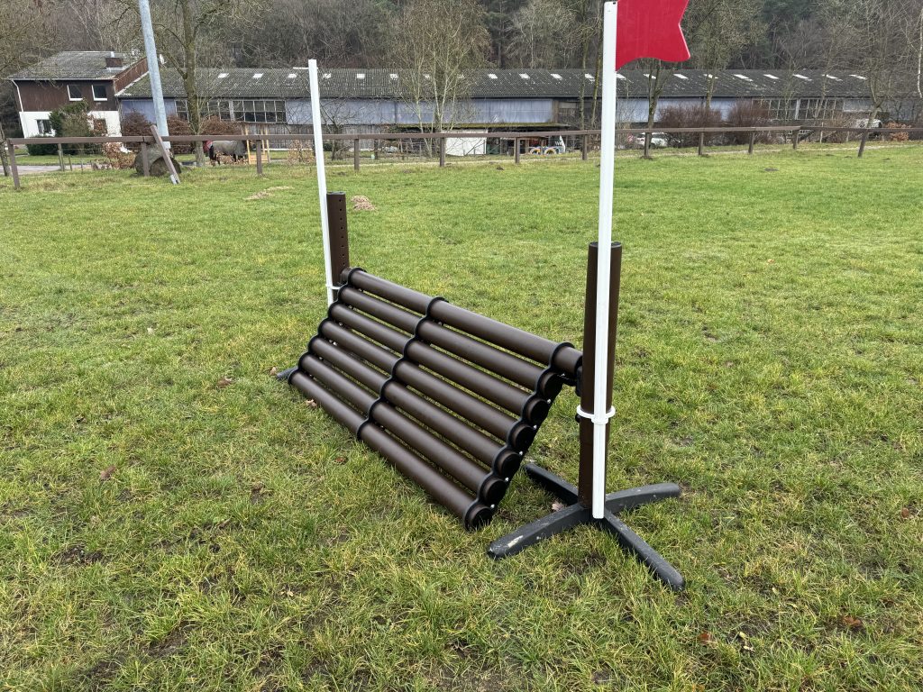 IMG_8218-scaled Gelände-Hindernisse